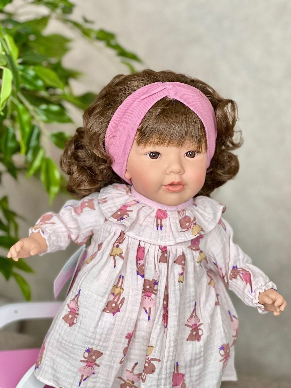 Кукла Nines 48см Chloe мягконабивная (N6810K)