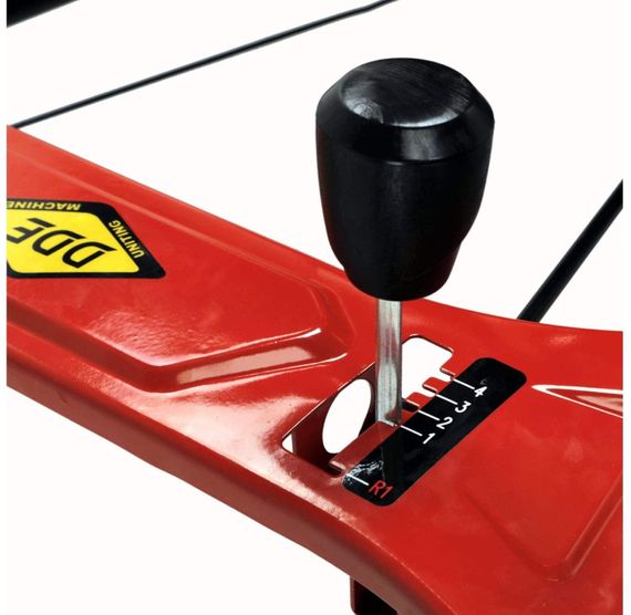 Снегоуборщик DDE ST6560L