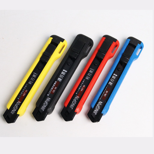 Нож канцелярский 18мм