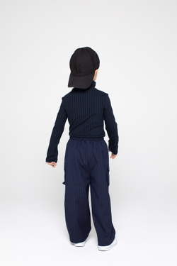 Брюки с карманами