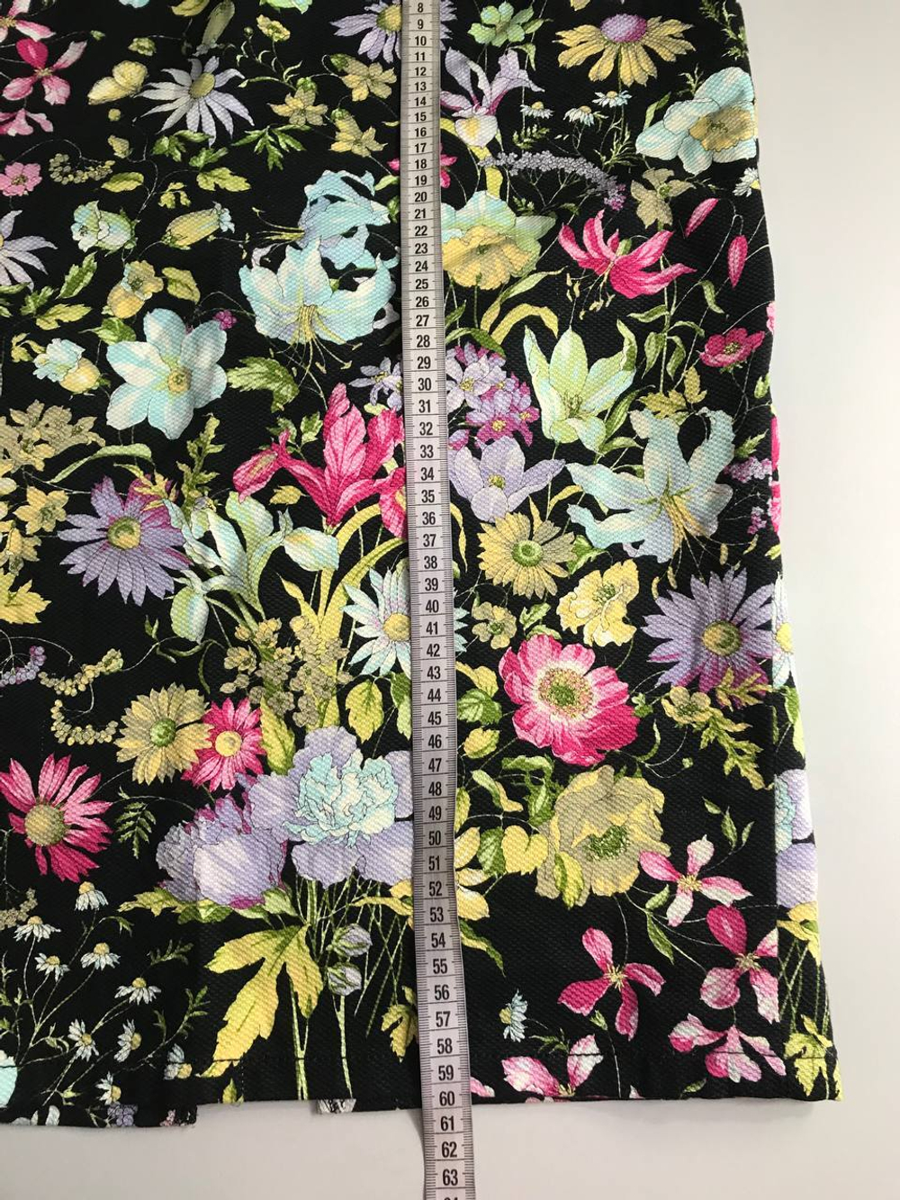 Юбка с цветочным принтом, визуально на 50 размер
