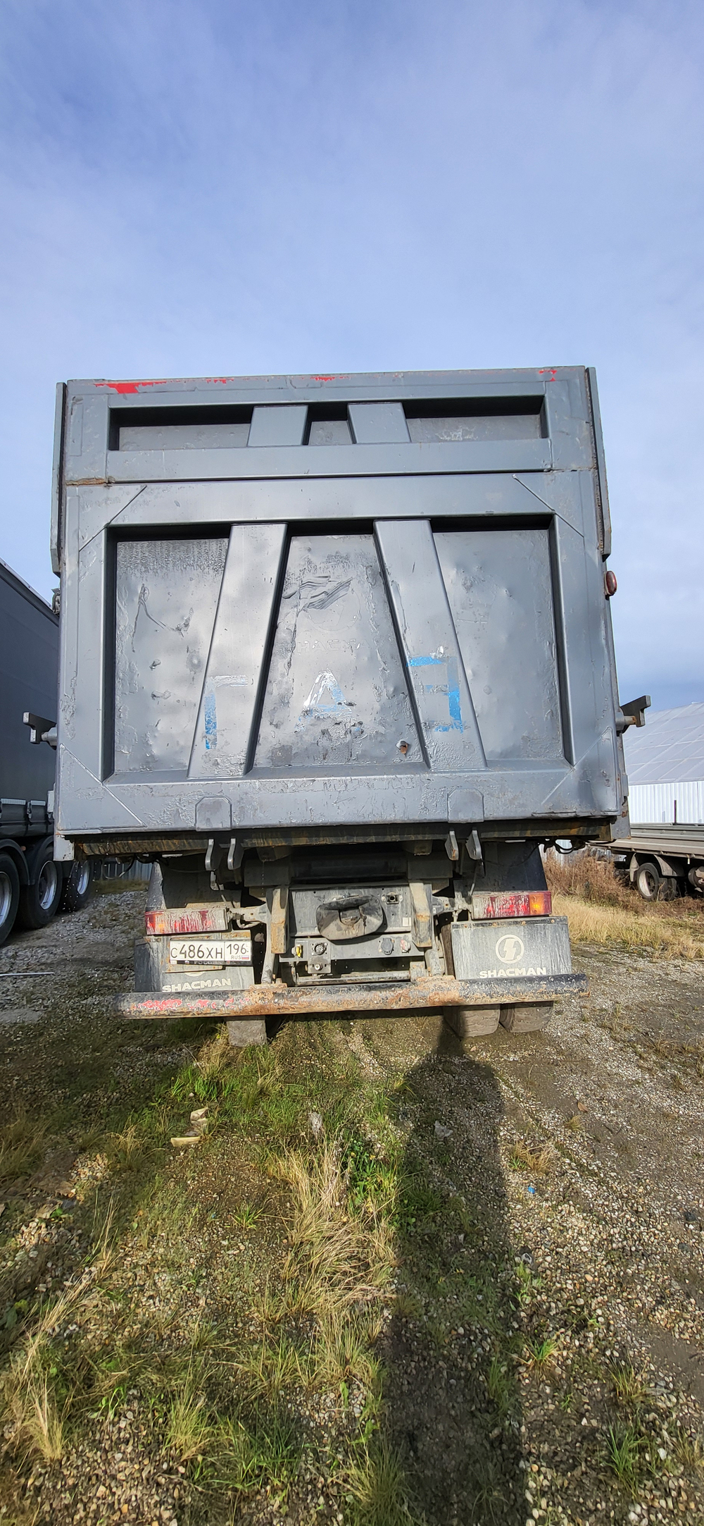 Shacman (Shaanxi) SX* 6x4 Самосвал SX32586V384 (Дизельный, 11,6 л, 423 л.с., МТ)