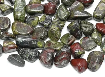 Яшма зеленая галтовка фракция 10-15мм, упаковка 100г