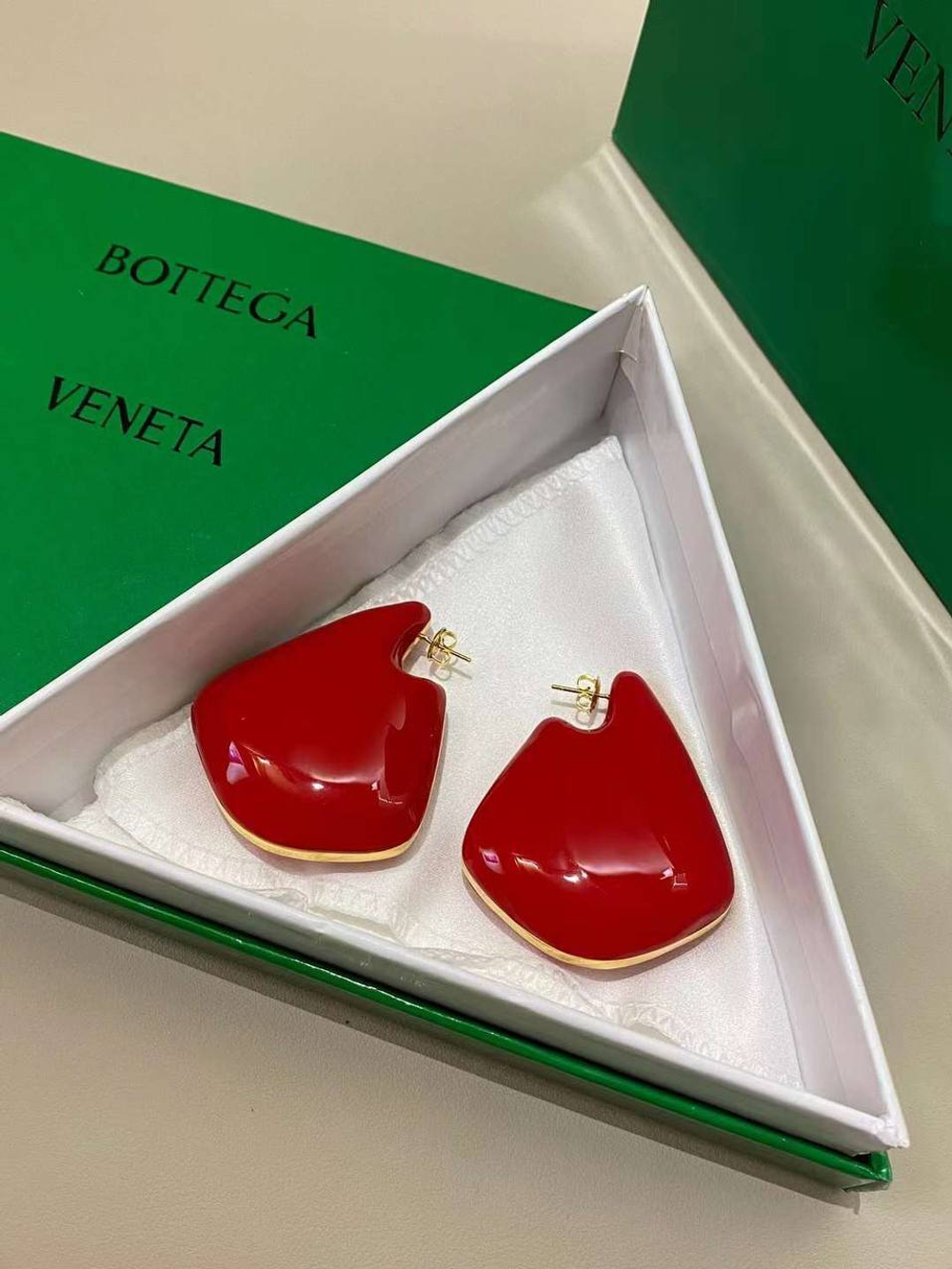 Серьги Bottega Veneta