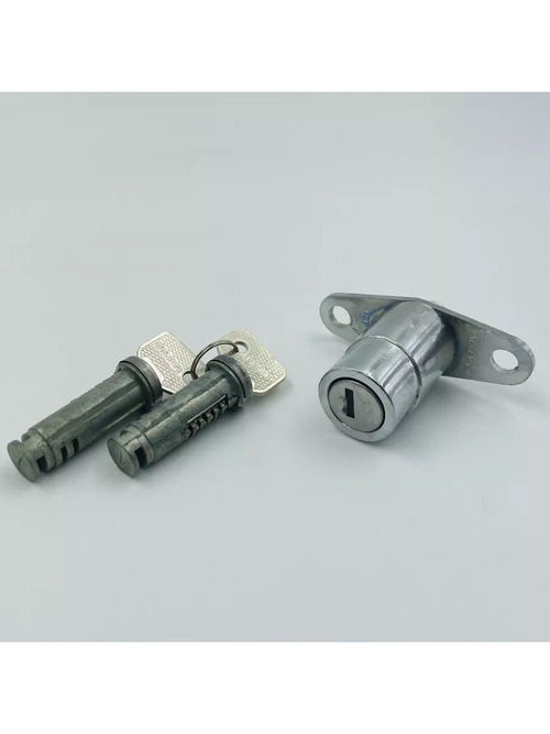 Замок багажника и личинки дверей ВАЗ 2101