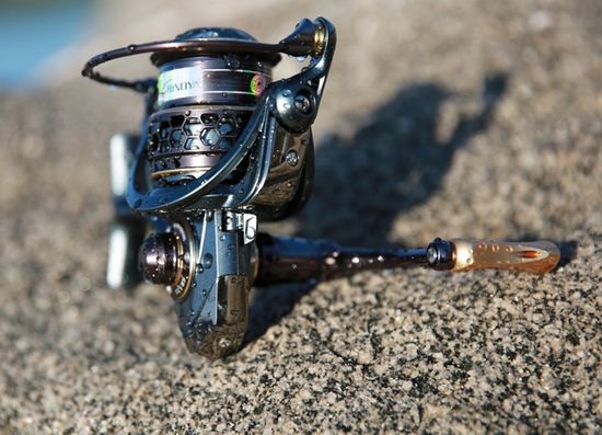 Tsurinoya Jaguar-2000