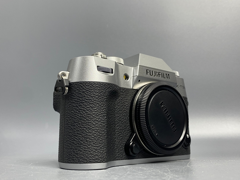 FujiFilm X-T50