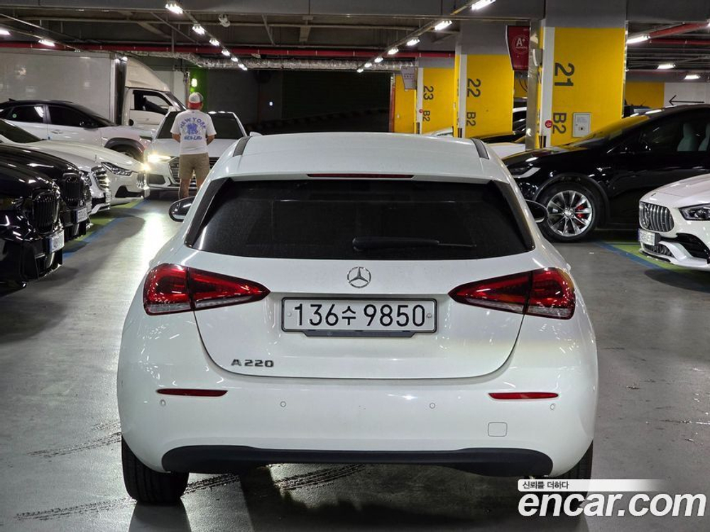 Mercedes-Benz A-Class W177 A220 Hatchback (11.2019)