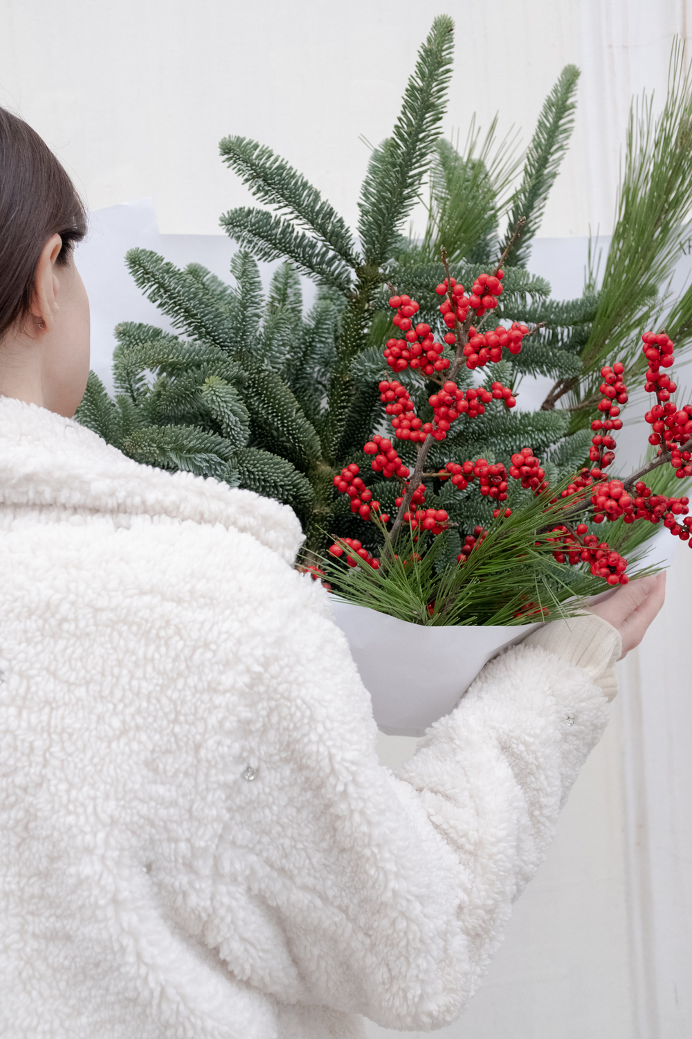 Зимний букет с илексом