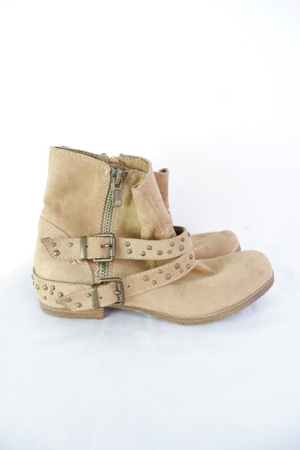 Сапожки короткие светлые 40 размер