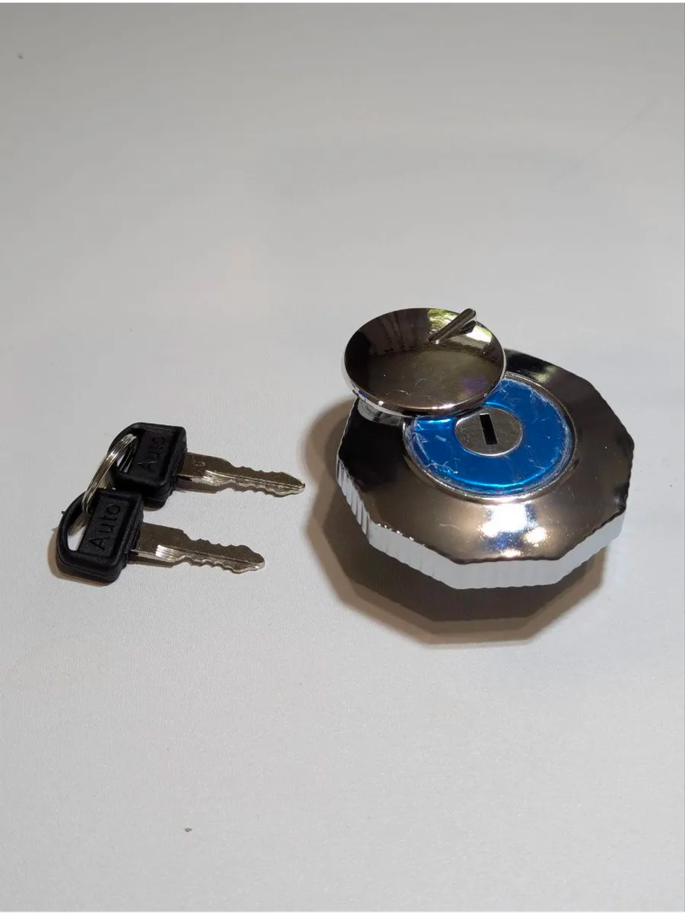 ++ Крышка бензобака на мопеды Альфа, Дельта, Орион