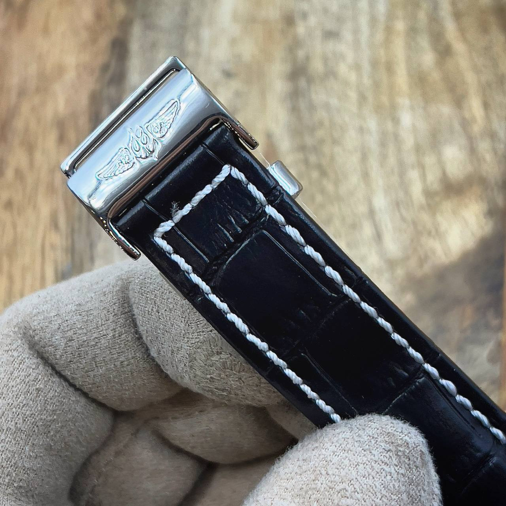 Часы Breitling