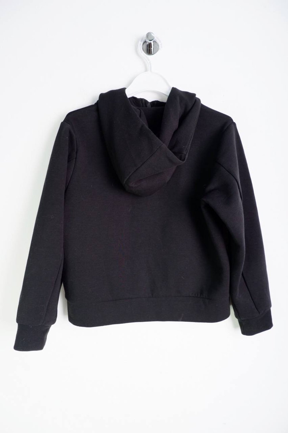 Толстовка Uniqlo практичная, на 8 лет