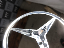 Эмблема Mercedes GLE (V167) 18-нв Б/У Оригинал A1678171200