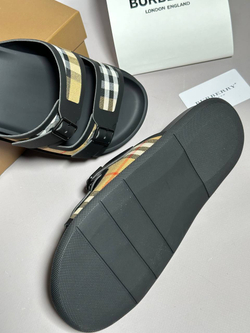 Шлепанцы Burberry