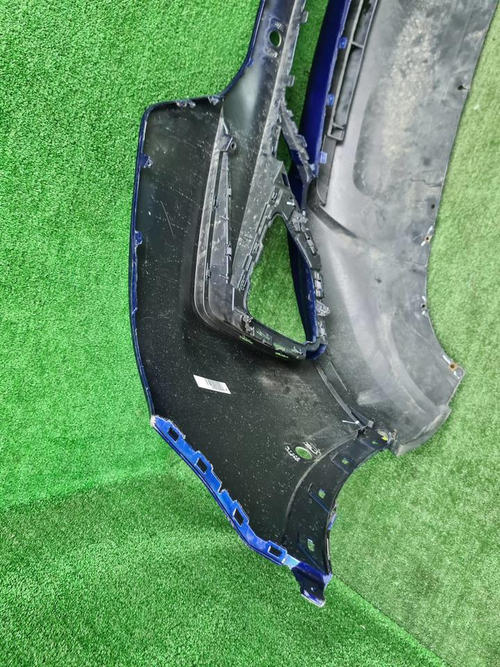 Бампер передний Hongqi HS5 (2019-н.в.)