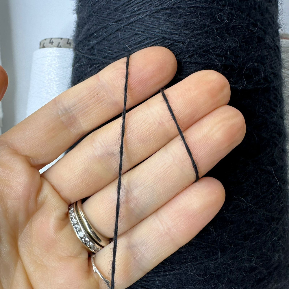 MISTO 50% альпака, 50% меринос, 600м/100гр; черно-синий