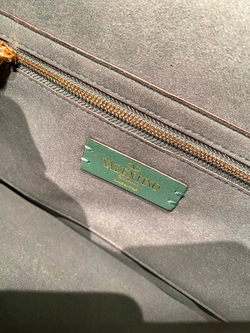 Valentino Garavani Roman Stud