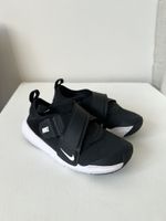 Кроссовки Nike, 32