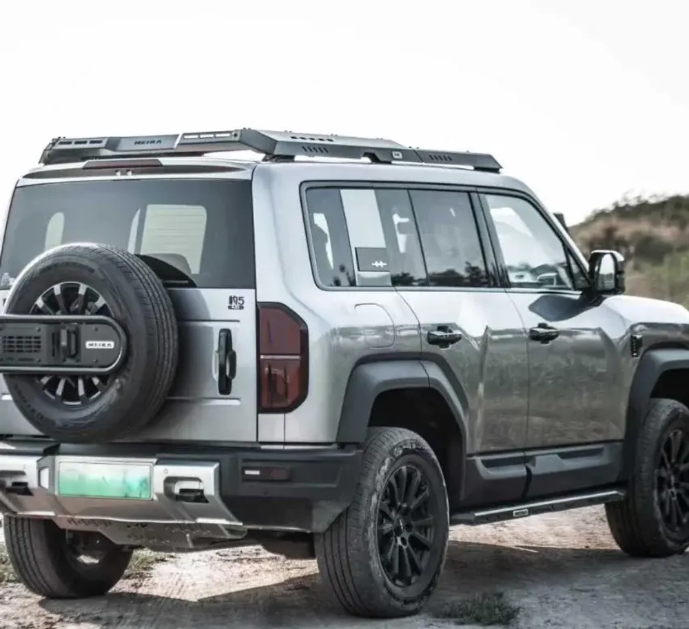 Крепление запасного колеса MEIKA для BYD Leopard 5 2024+ Леопард Держатель Кронштейн для запаски Крепление на заднюю дверь