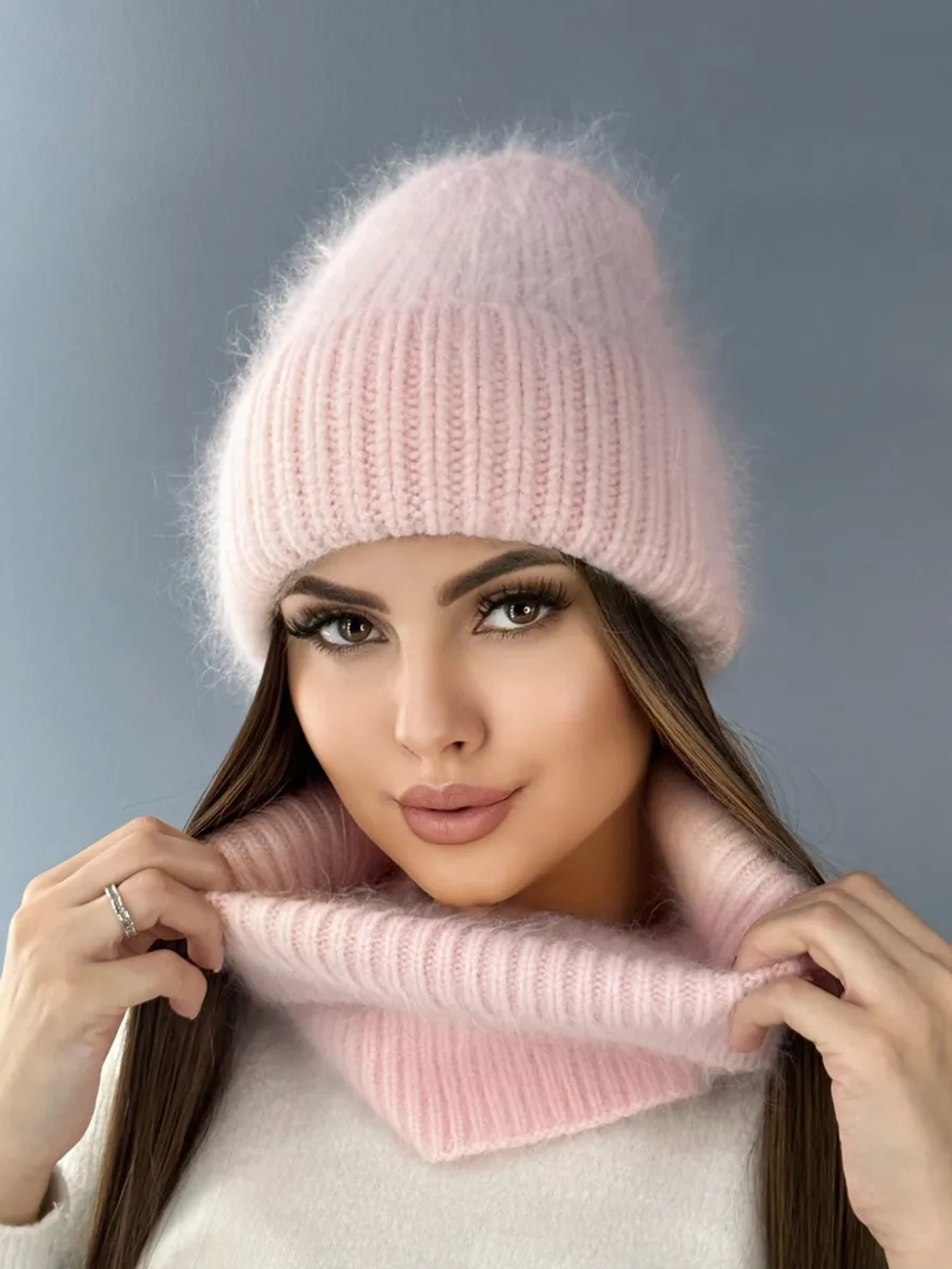 комплект шапка с шарфом- снуд зимний вязаный