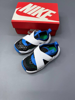 Кроссовки Nike