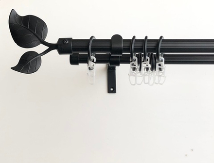 Карниз кованый рифленый для штор Вяз эконом d20/16 двухрядный, цвет черный матовый