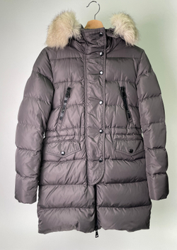 Пуховик Moncler