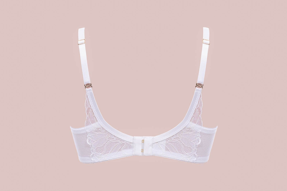 Белый кружевной бюстгальтер Glow с шитыми чашками plus size (Размер: 90F) (Цвет: белый)