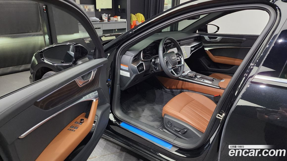 Audi A6 (C8) 45 TFSI Premium (11.2023)