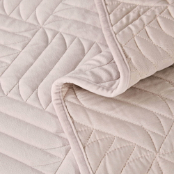 Покрывало 160x220 Sofi De MarkO Армандо кремовое