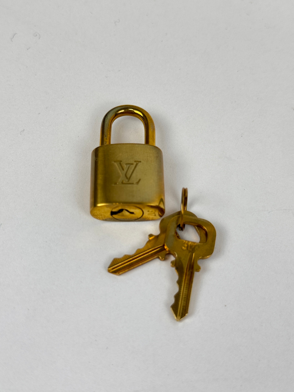 Сумка на колесах Louis Vuitton Monogram Neo Eole 55 Travel