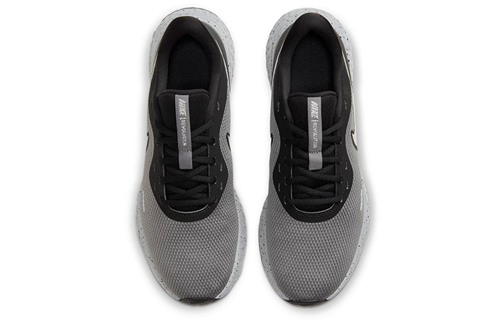 Кроссовки Nike Revolution 5