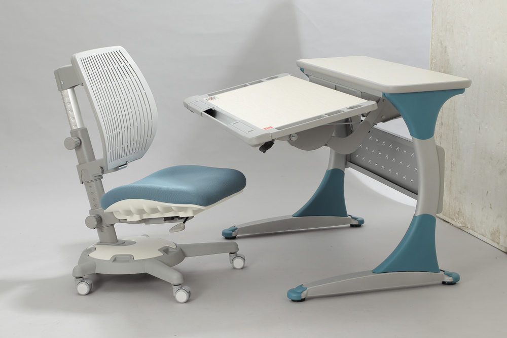 Растущая парта Comf-Pro Harvard BD333 (1113×830 мм)