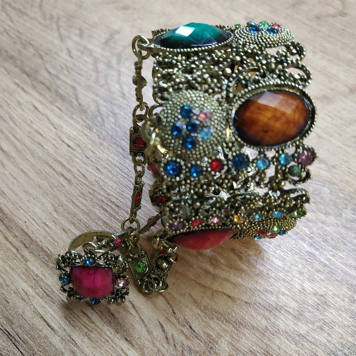 Браслет-слейв Овал с цирконами и муранским стеклом, цвет ассорти