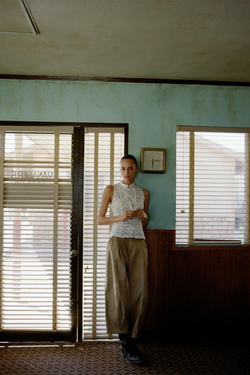 ZARA ТОП ИЗ КРУЖЕВА ГИПЮР С НАВЕСНЫМИ ПЕТЛЯМИ, БЕЛЫЙ