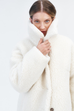 Шубка из овечьей шерсти