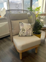 Лаунж-кресло плетеное с высокой спинкой и пуфом Tagliamento Mali, натуральный