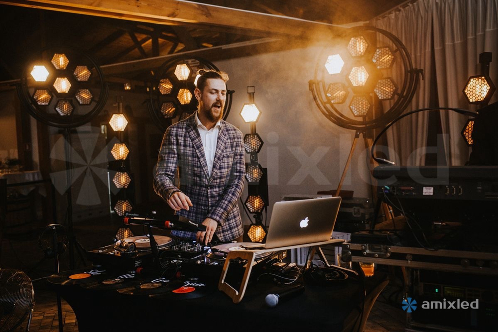 Световой прибор Amixled P1 HALOGEN