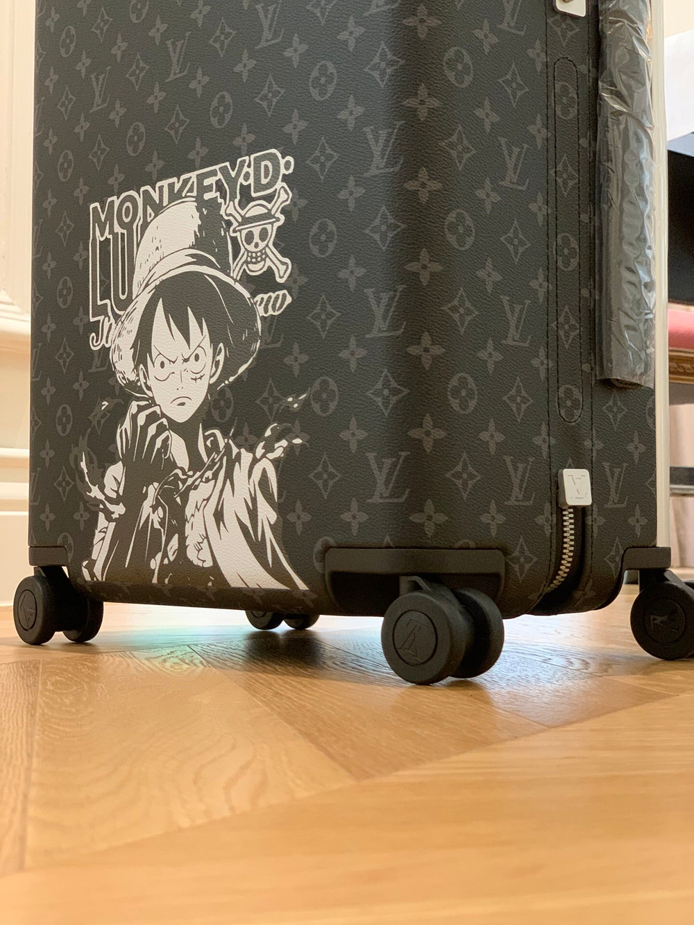 Louis Vuitton Horizon 55