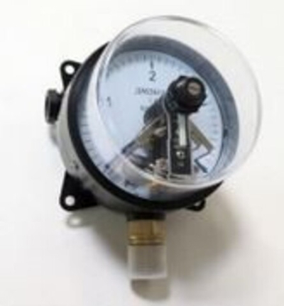 Манометр ДМ-2010-Ф (0-4) показывающий сигнализирующий