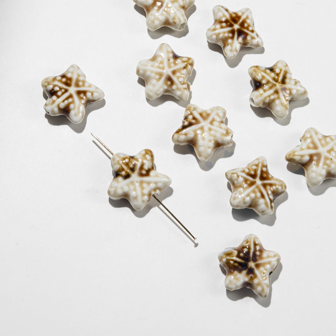 Бусина в форме морской звезды, 19,7*21мм, кофейно-молочная, глазурированный фарфор