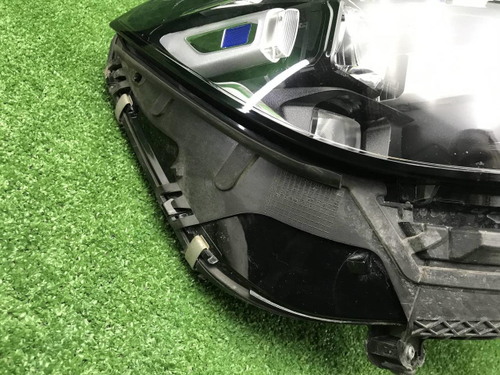 Фара правая Mercedes S W223 (20-нв) Digital Light