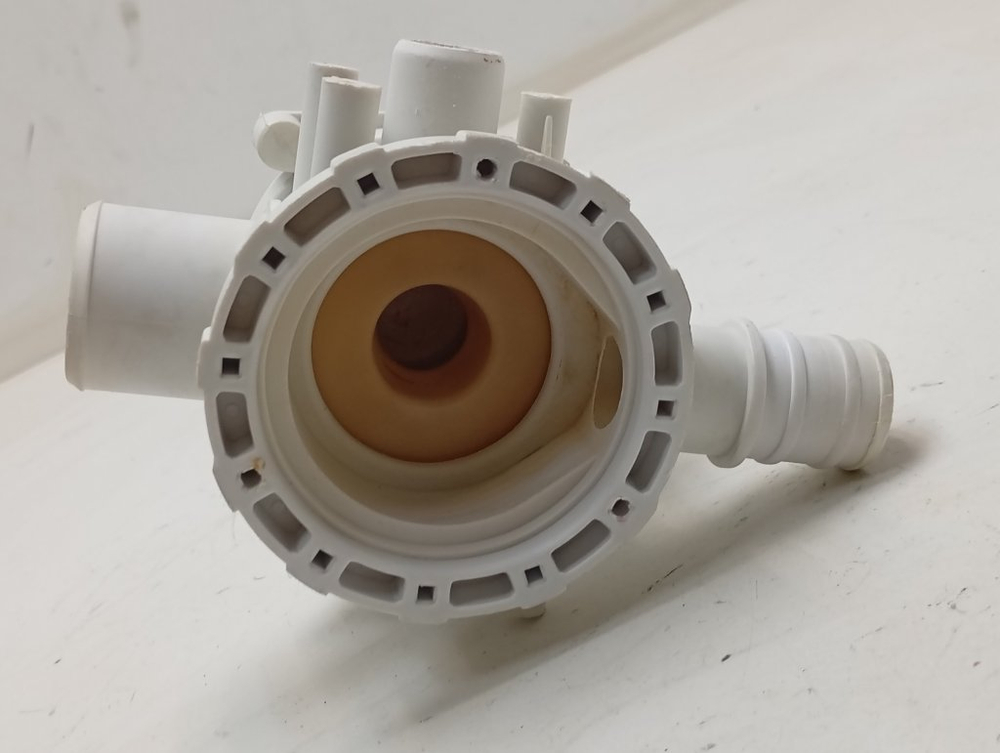 S803J кт45 Улика сливного насоса для стиральной машины Samsung б/у