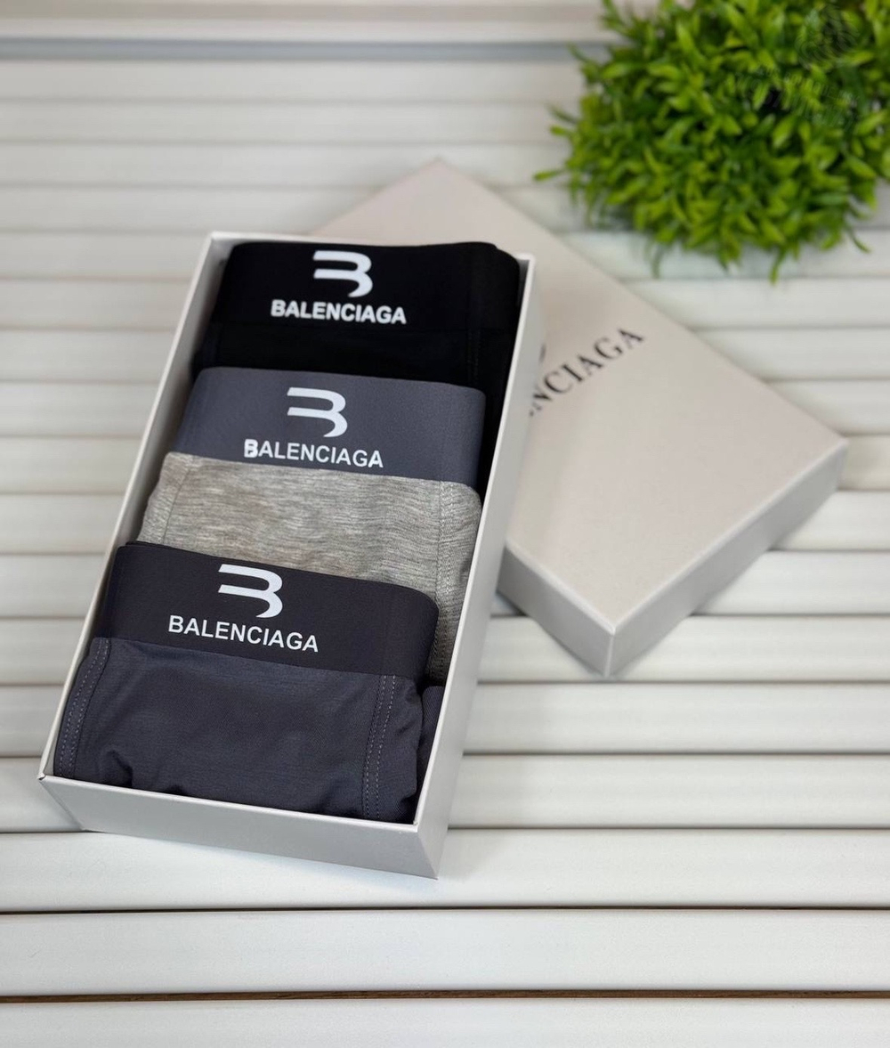 Боксеры Balenciaga