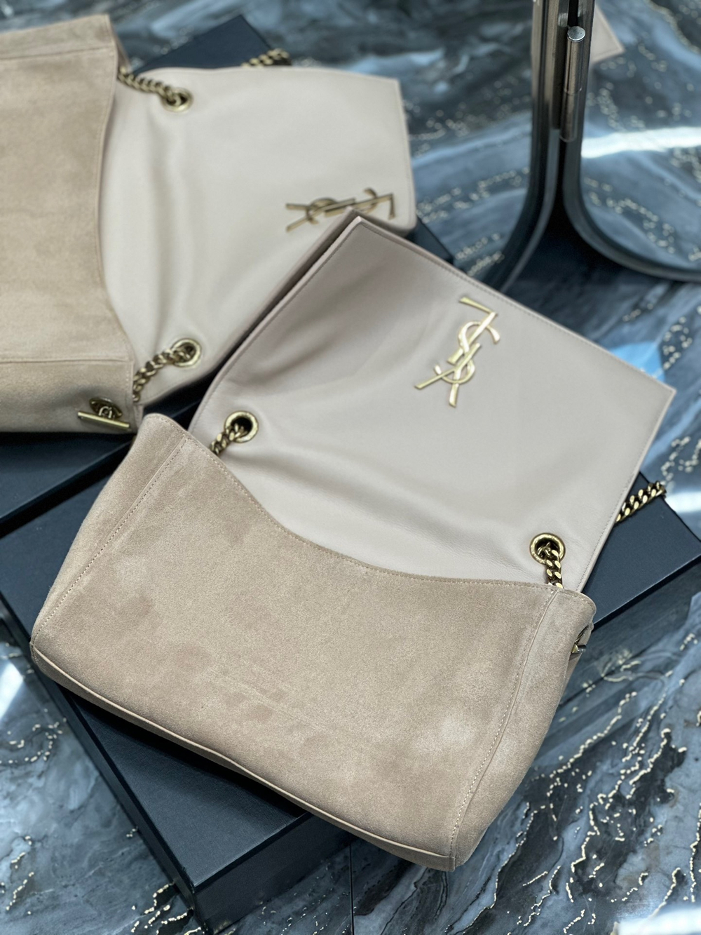 Saint Laurent Kate Medium Reversible Chain Bag 28 cm
