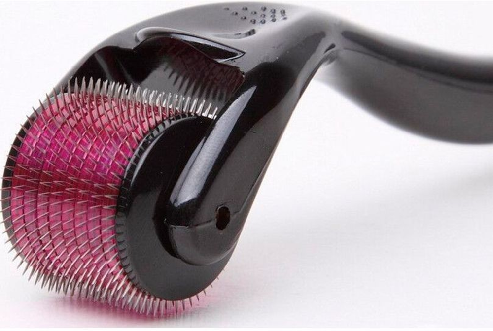 Мезороллер для лица, тела, волос и бороды 0,5 мм (540 титановых игл)