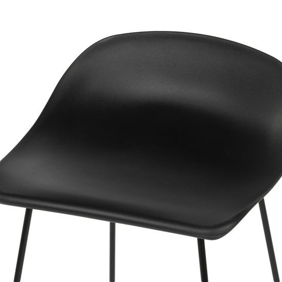 Полубарный стул Oque