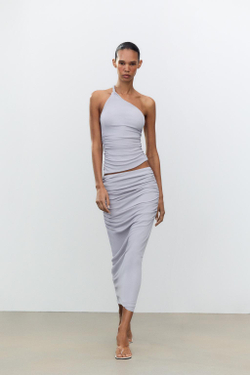 ZARA АСИММЕТРИЧНЫЙ ТОП С ГОРЛОВИНОЙ ХАЛТЕР, СЕРО-СИНИЙ