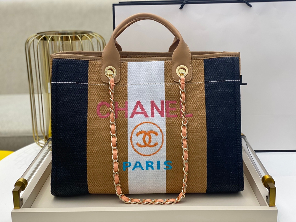 Chane1 Shopping Bag 39 cm
